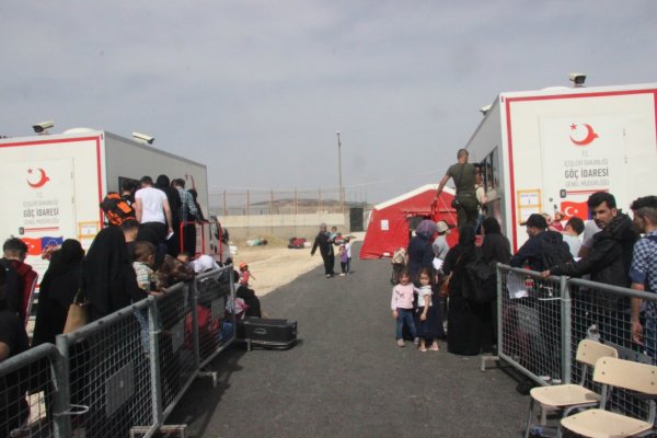 i 5 bin Suriyeli Ramazan Bayramı için ülkesine gitti