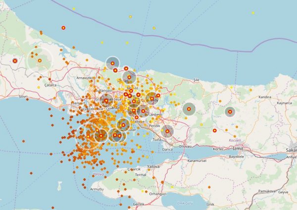İstanbul'da gök gürültülü sabah