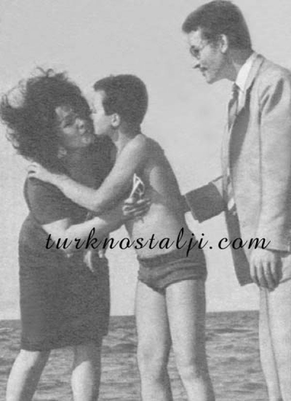 Eşref Kolçak öldü. Eşref Kolçak kimdir?