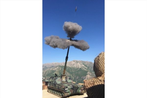 Kuzey Irak'a kara ve hava harekatı başladı