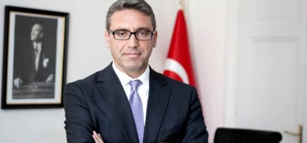 Büyükelçi Özügergin: Türkiye ve Yunanistan ileri bakmalı