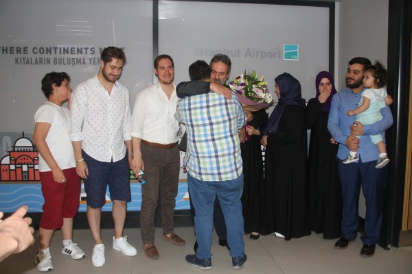 i İsrail'in tutukladığı dernek başkanı Türkiye'ye döndü