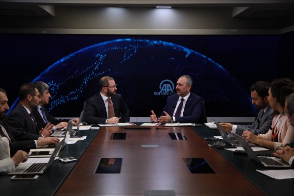 a Adalet Bakanı Gül: Yargı Reformu 82 milyonundur