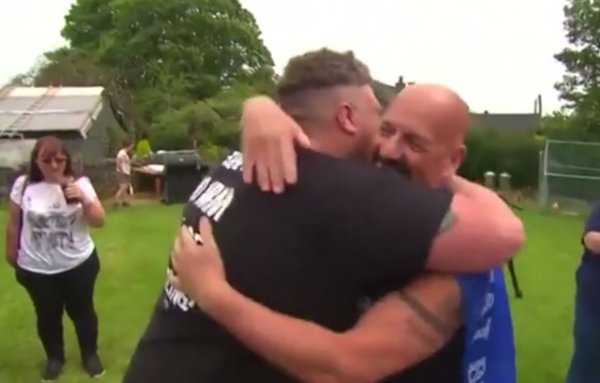 İngiltere'de ayak parmağı güreşi yarışması