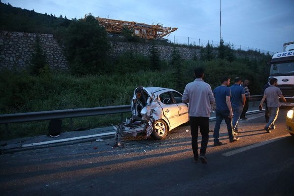 Trafik kazaları sürücü hatasından kaynaklanıyor
