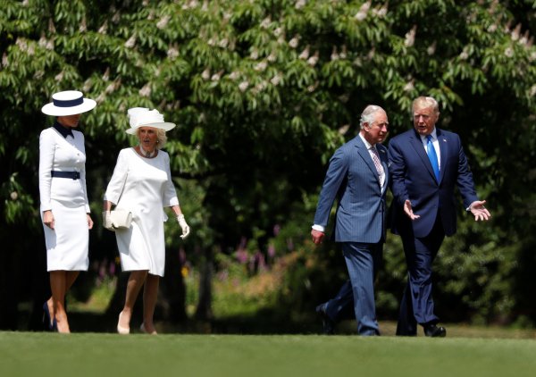 r ABD Başkanı Trump İngiltere'de