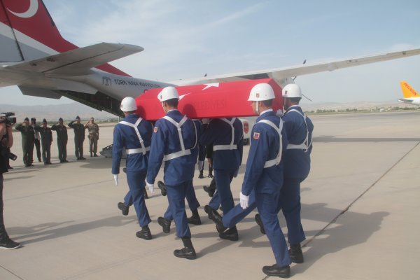 Tunceli şehidinin naaşı memleketine uğurlandı