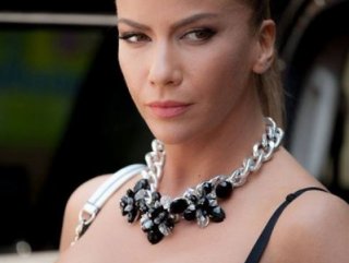 İvana Sert, Quaresma'yı yorumladı