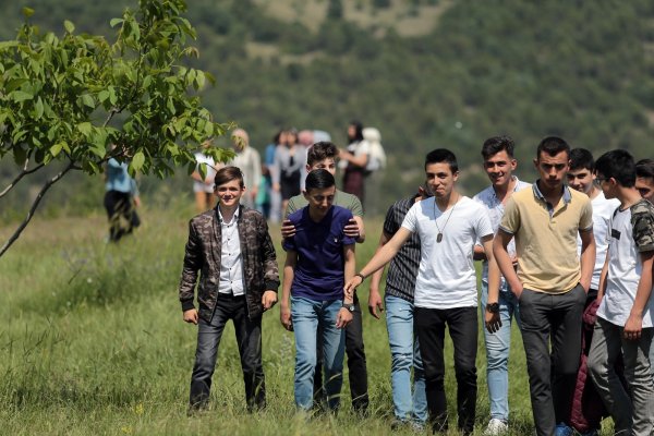 Evlenmek isteyen Bursalılar çöpçatan tepesine akın etti