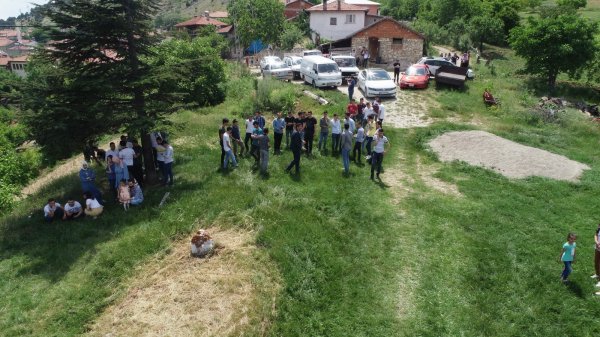 Evlenmek isteyen Bursalılar çöpçatan tepesine akın etti