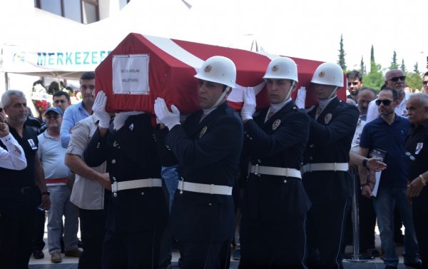 i CHP'li Arslan son yolculuğuna uğurlandı