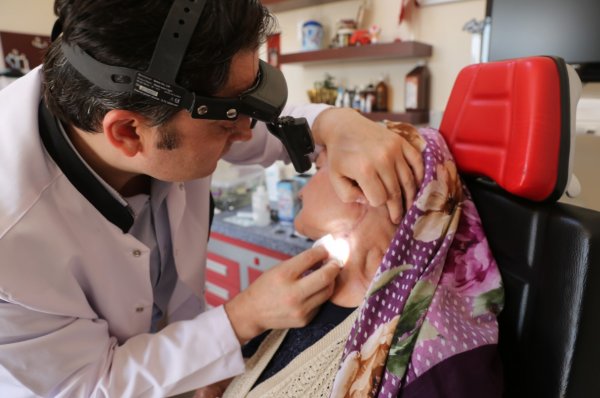 Kırılan diş dil kanserine yol açtı