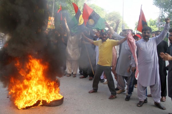 i Eski devlet başkanı para aklamadan gözaltına alındı