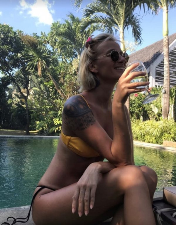 Didem Soydan bikiniden korkmuyor