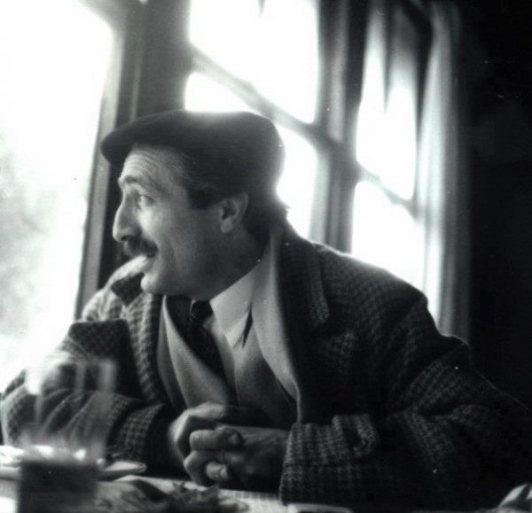 Özdemir Asaf kimdir? biyografisi Özdemir Asaf kimdir? biyografisi