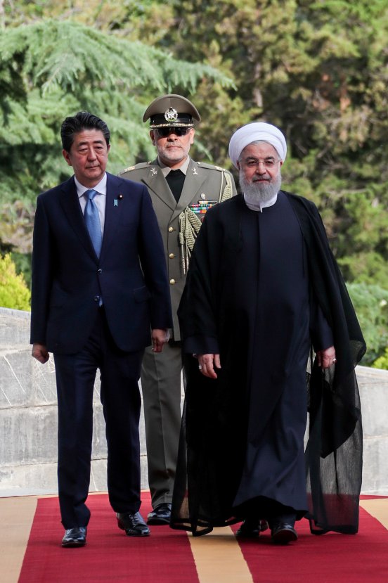 r Japonya, ABD-İran gerilimini azaltmak için rol üstleniyor