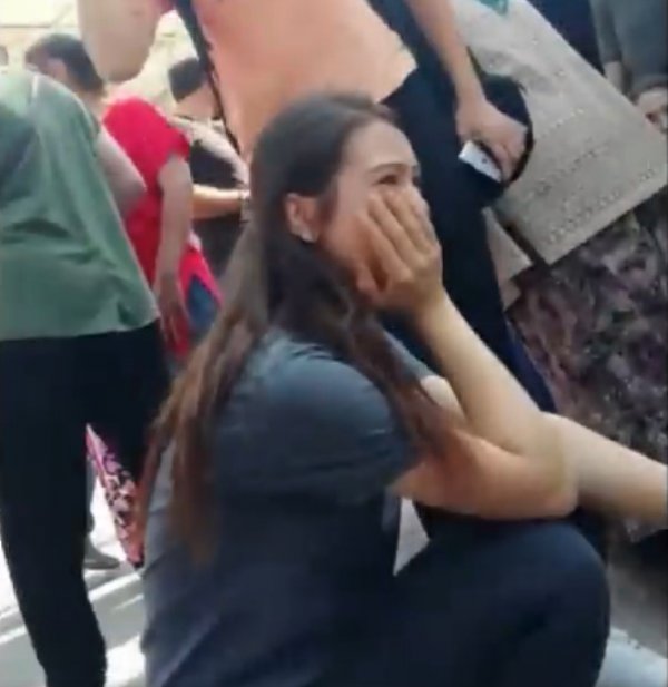 Sınava geç kalan kız öğrencinin babası polise kızdı