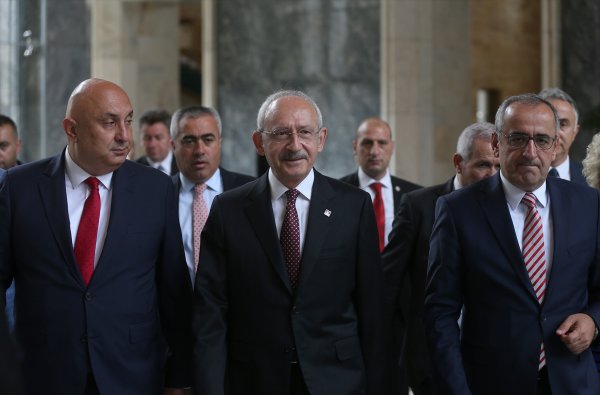 a Kılıçdaroğlu: 3,5 milyon Suriyeli daha gelecek