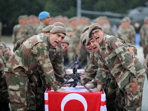 a Askerlik 6 aya düştü