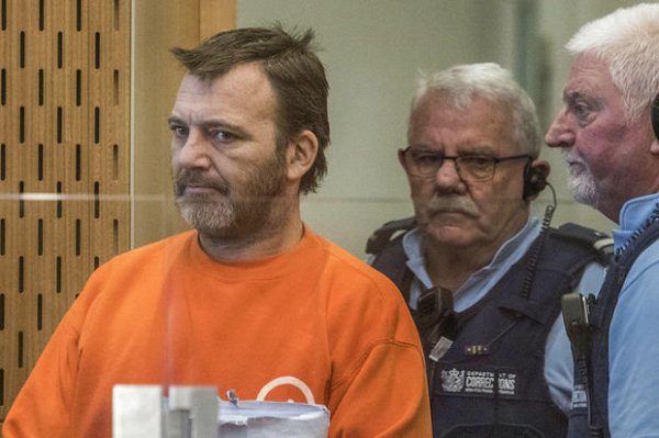 Yeni Zelanda katliamını sosyal medyada paylaşana hapis