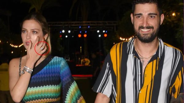 İdo evlenme sinyali verdi