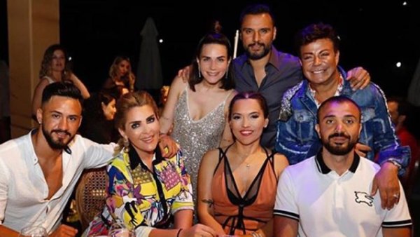 Alişan'a sürpriz doğum günü