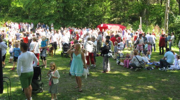 İsveç, en uzun gününü kutladı