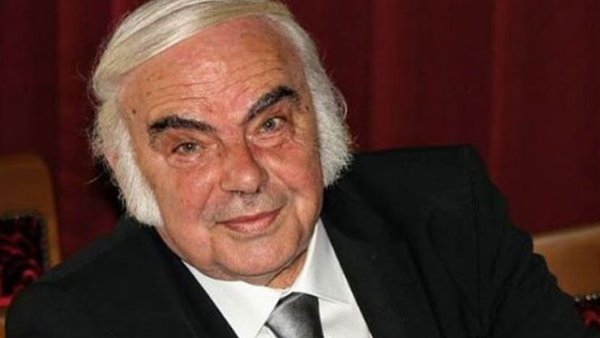 Enis Fosforoğlu hayatını kaybetti