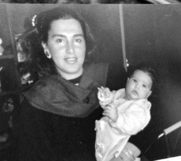 Hamza Arda Turan'ın annesine benzerliği dikkat çekti