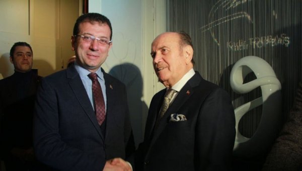 Kadir Topbaş, İmamoğlu'nu tebrik etti