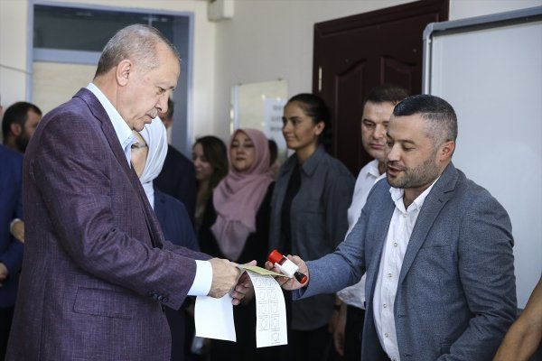 a Binali Yıldırım’ın sandığından Ekrem İmamoğlu çıktı