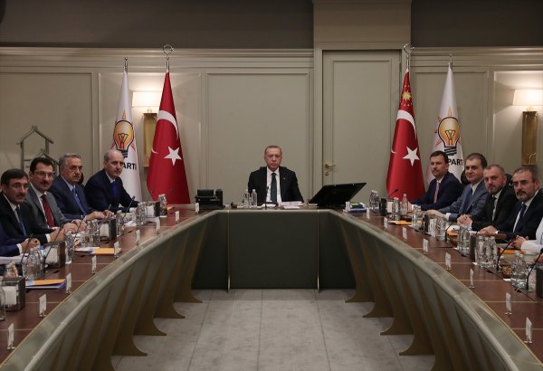 AK Parti MYK toplandı