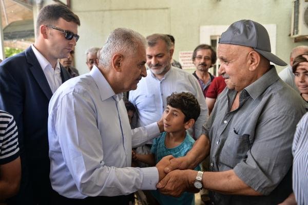 Binali Yıldırım: Çay teklifim geçerli