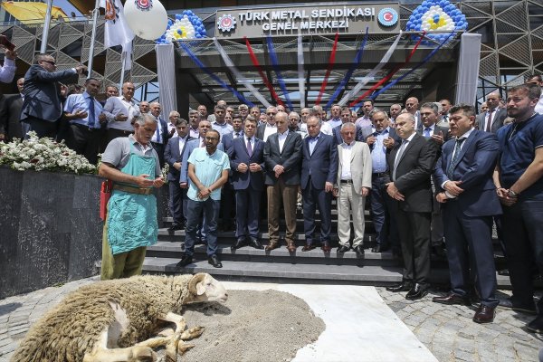 Türk Metal Sendikası'ndan yeni genel merkez