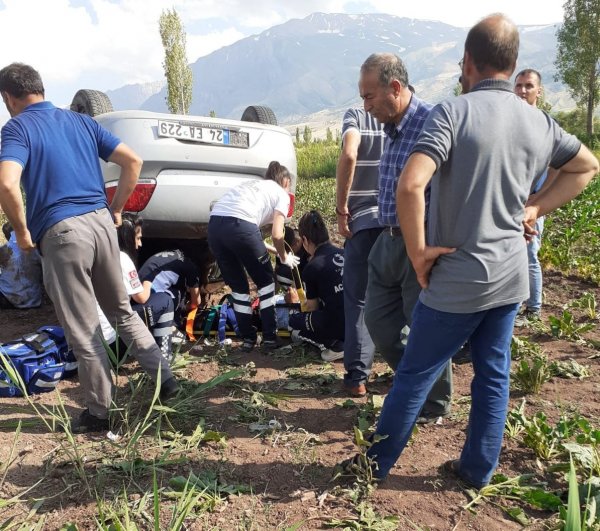 i Erzincan’da trafik kazası: 4 yaralı