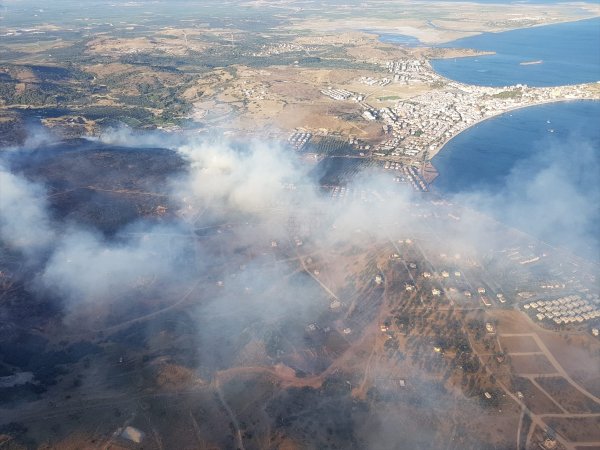 İzmir'de orman yangını