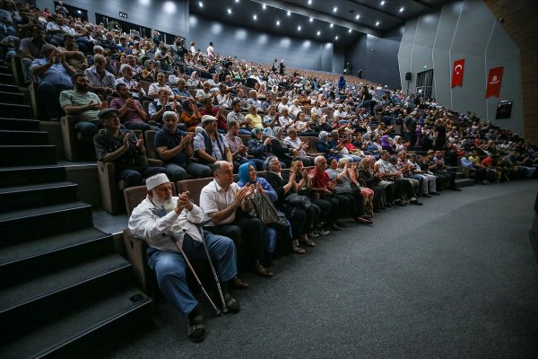 a TOKİ, Başakşehir Ayazma'da hak sahiplerini belirledi