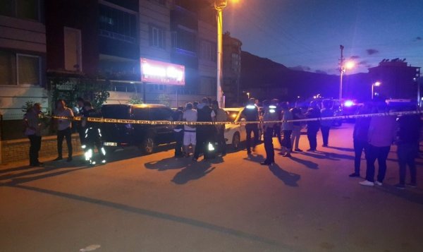 i Önce dövüp sonra silahla vurdular