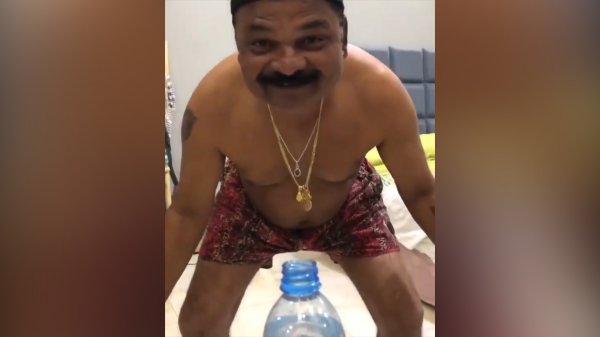 Sosyal medyanın yeni akımı: Şişe kapağı