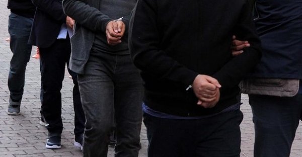 Konya'da 40 şahıs hakkında FETÖ'den yakalama kararı
