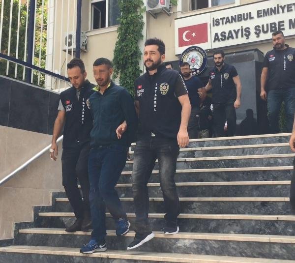 İstanbul'da filmleri aratmayan hırsız polis kovalamacası