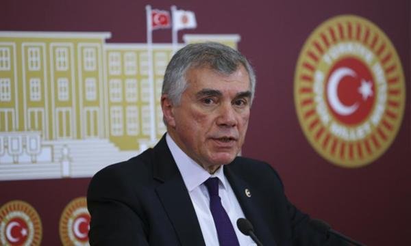 CHP, S-400 alımında ABD'nin tavrından çekiniyor