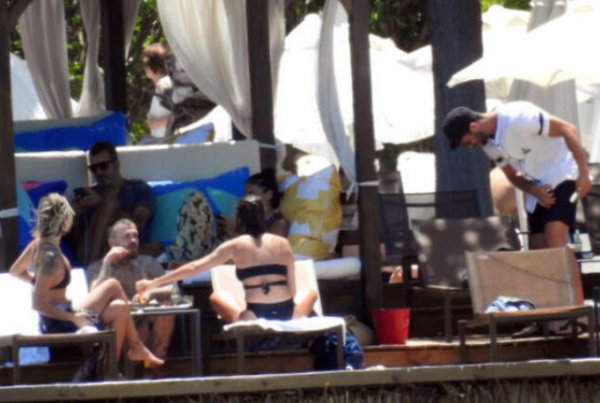 Didem Soydan sevgilisinin babasıyla tanıştı