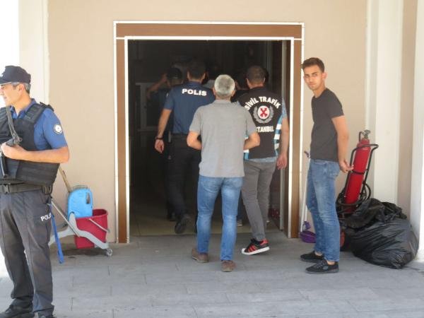 d Hamile kadının bulunduğu araca saldıranlar adliyeye sevk edildi