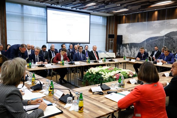 a Erdoğan: Suriyeliler konusunda AB'den destek görmedik