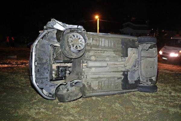 d 15 yaşındaki çocuğun kullandığı otomobil devrildi: 1 ölü