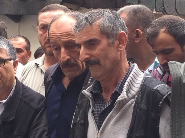 Nişanlısı tarafından öldürülen genç kadın defnedildi