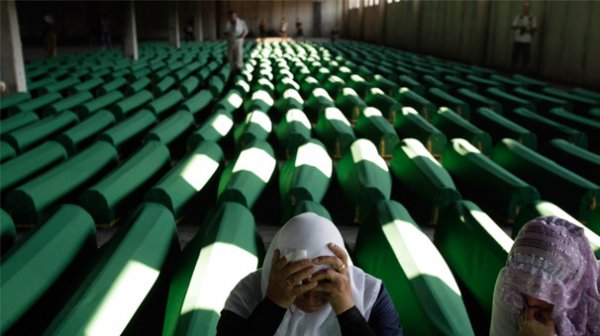 Srebrenitsa Katliamı'nın 24. yılı