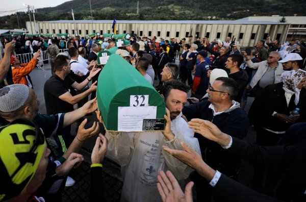 Srebrenitsa Katliamı'nın 24. yılı