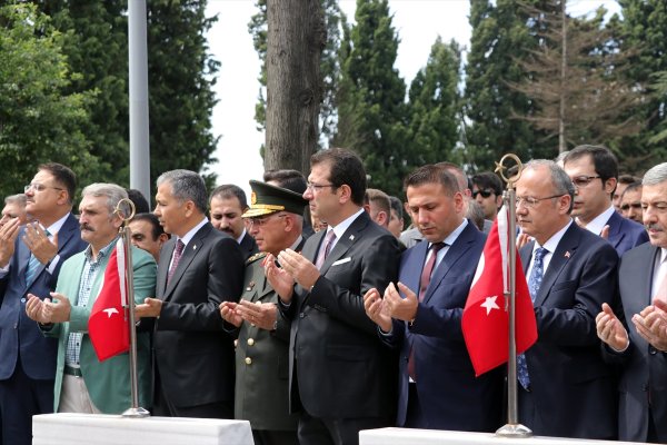 Ekrem İmamoğlu, 15 Temmuz etkinliklerine katıldı